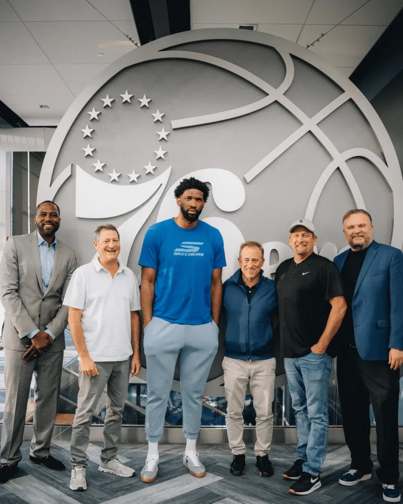 76人逆转骑士，恩比德刷新纪录