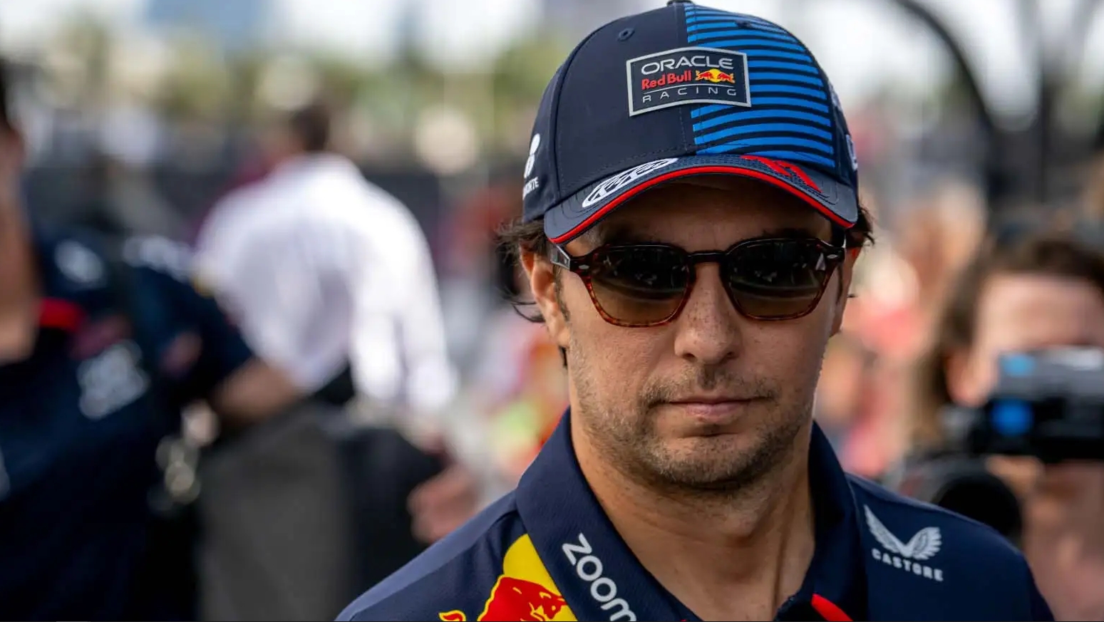 阿斯顿马丁翻盘红牛二队,佩雷兹统治全场 阿斯顿马丁翻盘红牛二队,佩雷兹统治全场