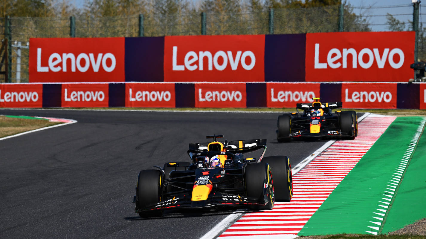 索伯车队险胜阿斯顿马丁，塞恩斯状态火热