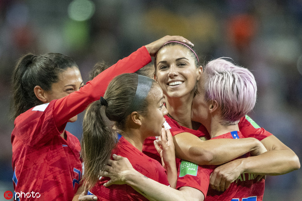 法国队轻取瑞典队，波尔刷新纪录