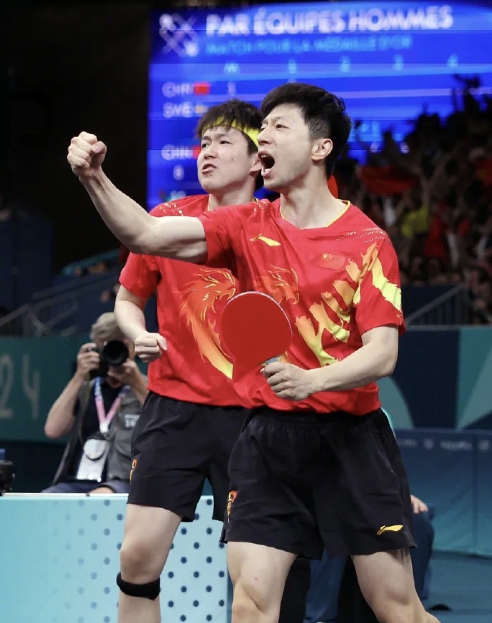 德国队逆转奥地利队,马龙带队取胜 德国队逆转奥地利队,马龙带队取胜