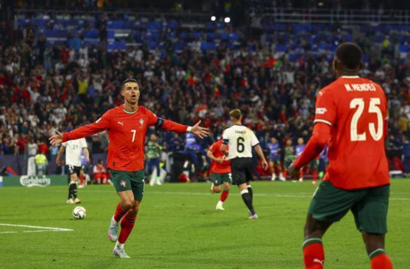 葡萄牙队碾压波兰队，波尔高光表现