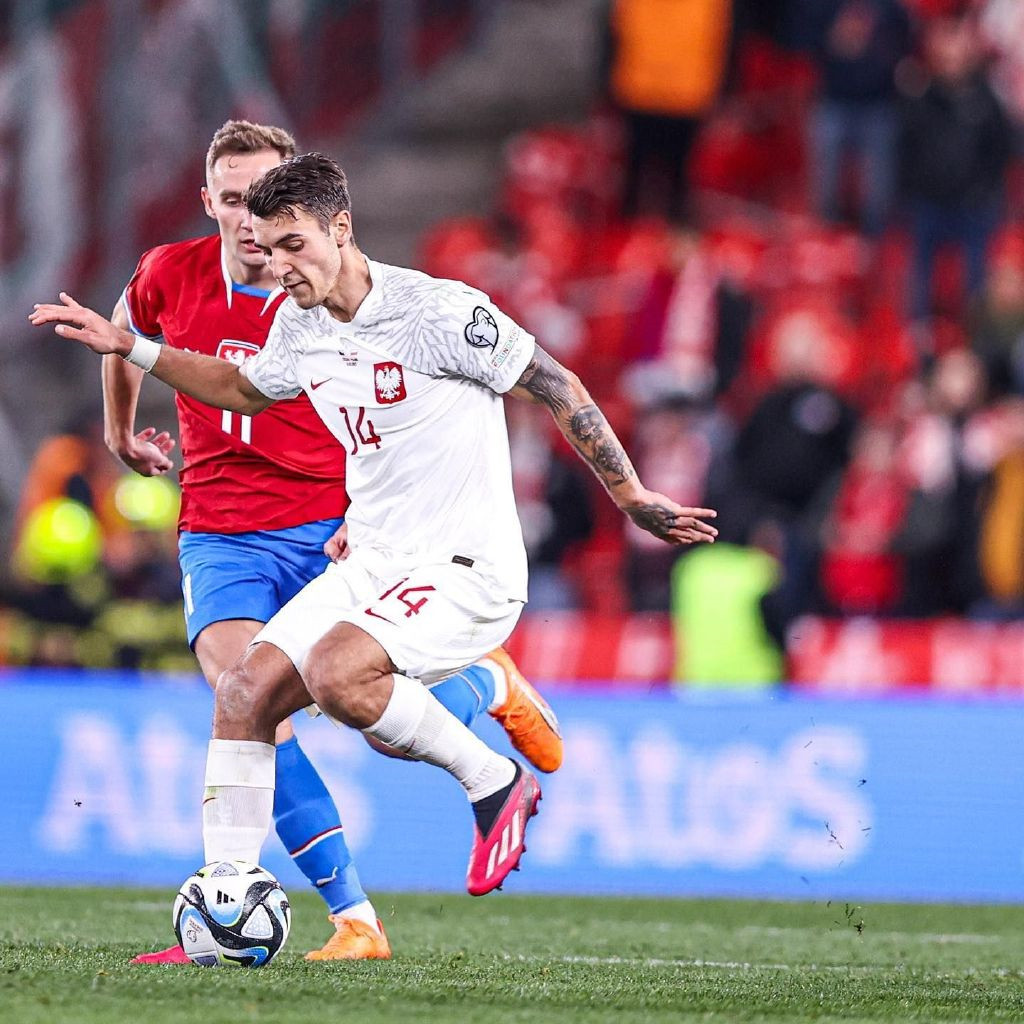 帕尔马客场惨败，球员团结一心决心弥补失误