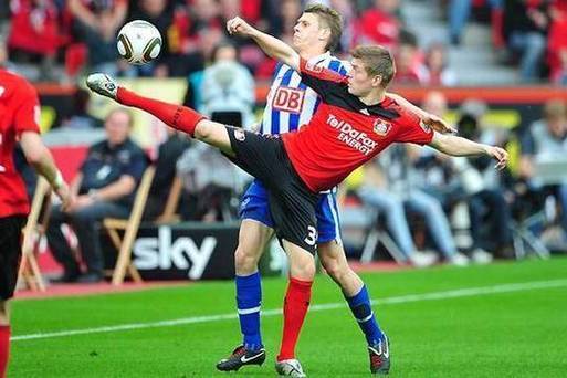 柏林赫塔客场战平门兴格拉德巴赫，积分保持不变