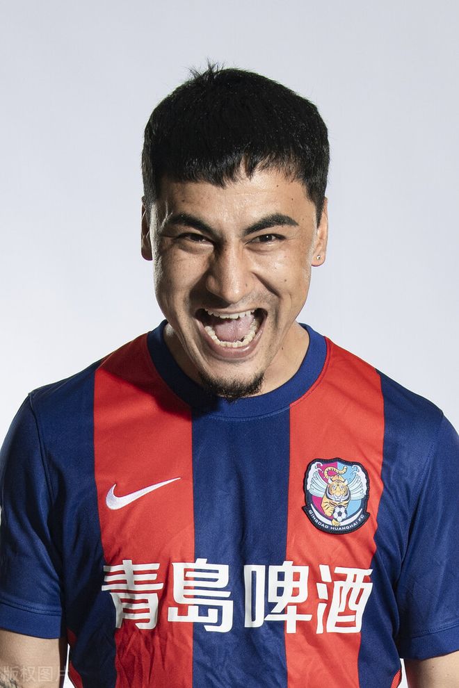 中超球员自曝实体店飞行员工作经历