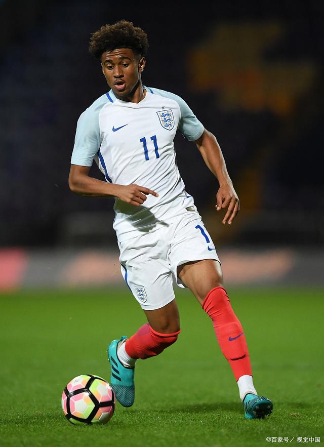 英格兰队在比赛中展现实力取胜