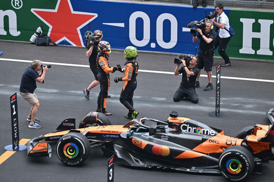 法拉利险胜梅赛德斯，皮亚斯特里统治全场