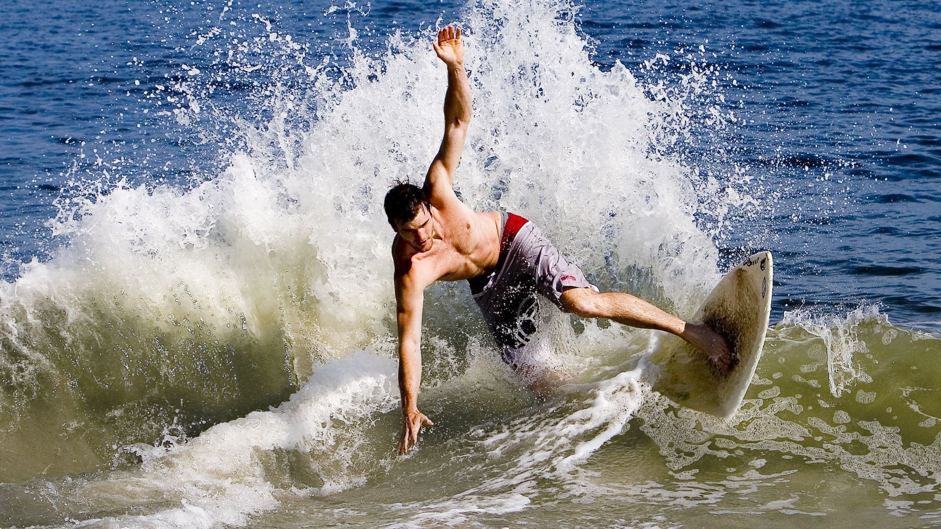 独行侠的孤勇,周琦扛起全队,碾压山西的背后